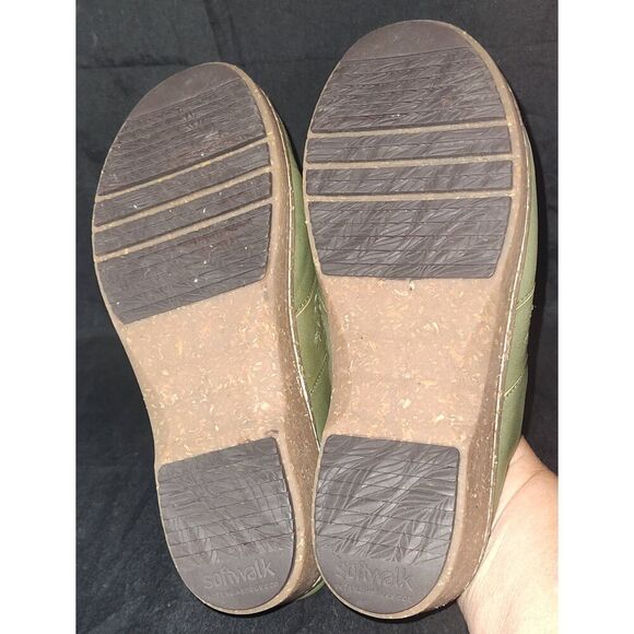 WOMEN'S SOFTWALK AURORA 3.0 CLOGS Olive Green Size Women’s 8.5 - Picture 7 of 7